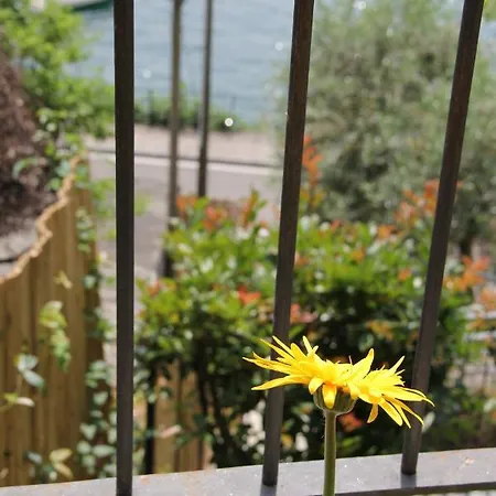 Foresteria Di 4* Menaggio