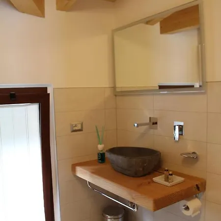 Alojamento de Acomodação e Pequeno-almoço Foresteria Di 4*