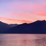 Foresteria Di 4* Menaggio
