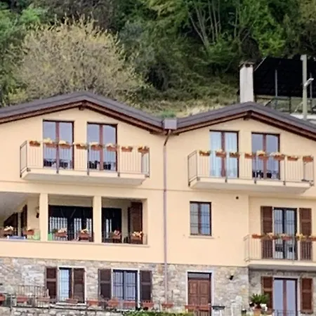 Bed and Breakfast Foresteria Di *