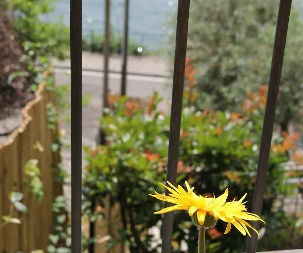 Foresteria Di 4* Menaggio