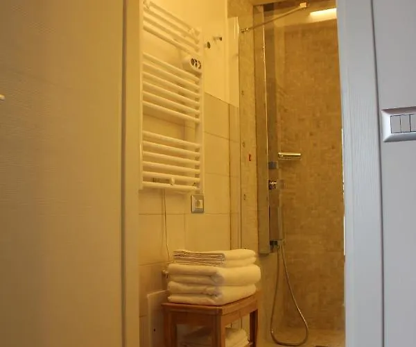 Foresteria Di Bed & Breakfast Menaggio