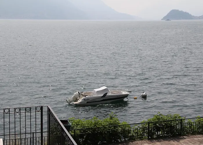 Foresteria Di Bed & Breakfast 4*